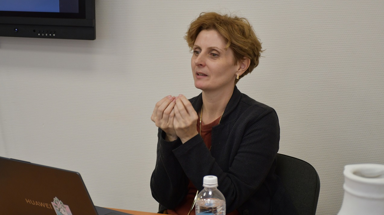 Das Erbe der Maniser-Dynastie: Ein kunsthistorischer Blick von Daria Woronina