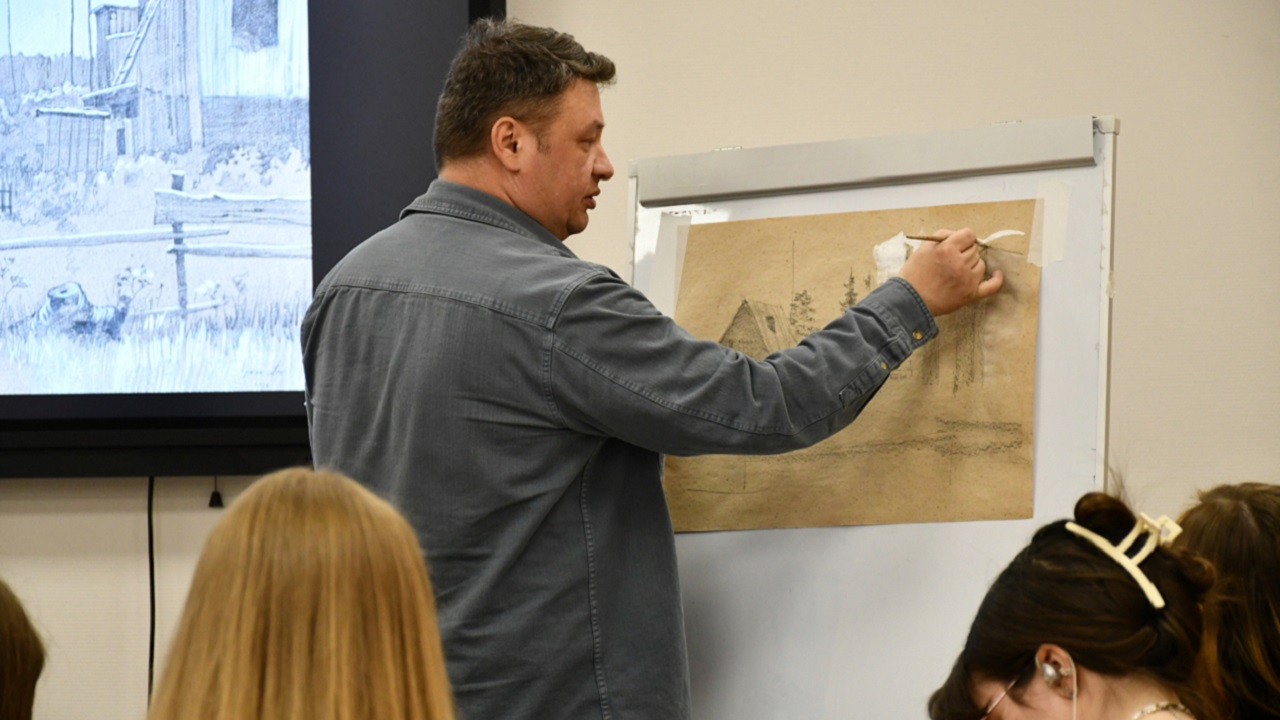 Parallelen, Graphik und Erinnerungskultur: Treffen mit Dmitri Krell in Nowosibirsk